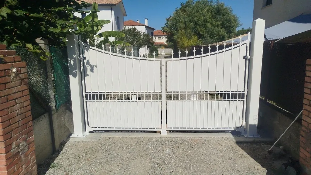 Portail Battant Blanc Prestige